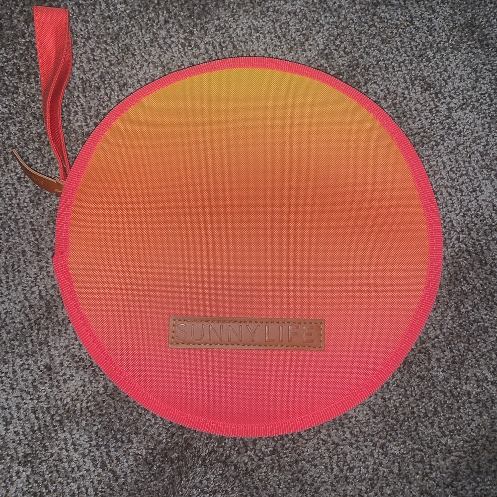 Sunny Life picnic set